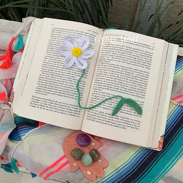 Daisy Bookmark